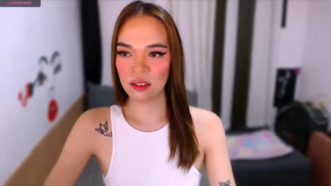 HANNAH online show from April 2026 01:36:01 PM