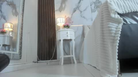 Hannahill69 online show from November 2025 05:32:02 AM