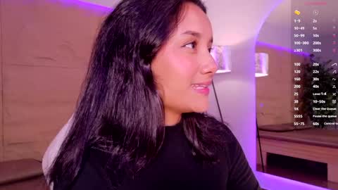 Snapshot of hannahmonttgomery chatting on May 2026 04:24:02 PM hannahmonttgomery Help me reach 100 Hands up online show from May 2026 04:24:02 PM