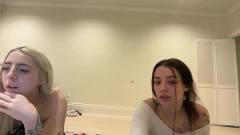 Hannah Taylor online show from February 2026 07:08:01 PM