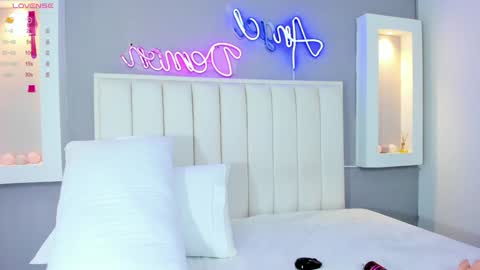 HannaPaola online show from February 2025 02:06:02 AM