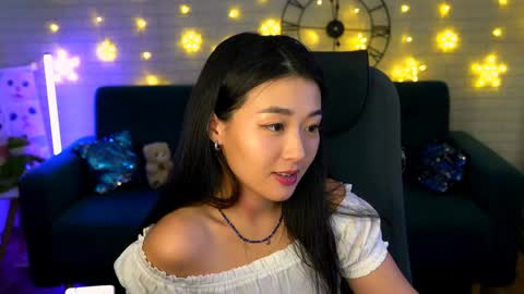 Snapshot of hannarosie chatting on January 2025 12:20:01 PM hannarosie online show from January 2025 12:20:01 PM