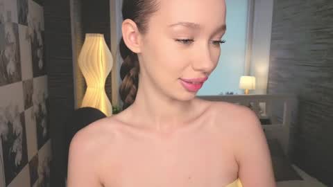 Snapshot of hannavaile chatting on May 2026 06:21:03 AM Hanna online show from May 2026 06:21:03 AM