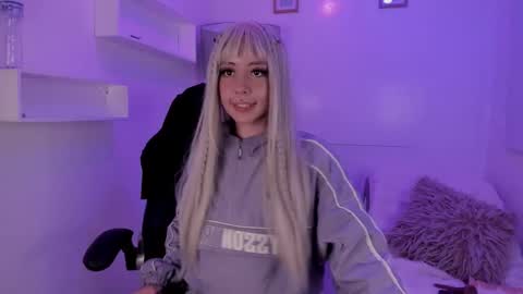 Hannie ws online show from February 2026 06:28:02 AM