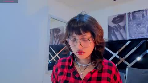 Snapshot of hannita_01 chatting on June 2026 12:11:01 PM hannita_01 online show from June 2026 12:11:01 PM