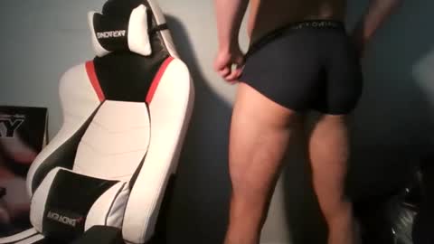 Hanny Daddy online show from November 2025 01:32:01 PM