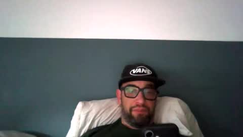 hansjegezoien online show from April 2026 11:55:02 AM