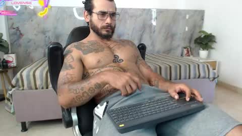 Snapshot of hanz_col chatting on May 2026 06:37:01 PM hanz_col online show from May 2026 06:37:01 PM