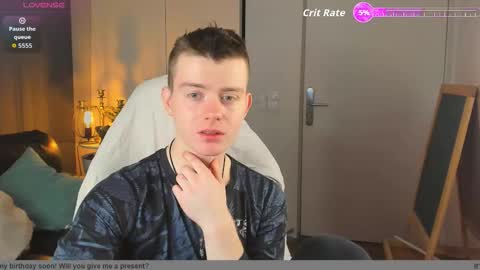 happydeimos online show from November 2025 09:36:02 PM