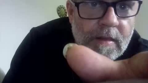 Snapshot of happydick69a chatting on October 2025 06:44:01 AM happydick69a online show from October 2025 06:44:01 AM