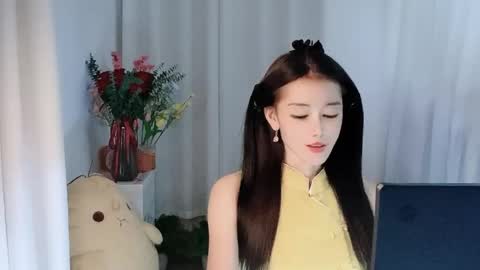 Snapshot of happyflower802318 chatting on May 2026 02:57:01 PM Daisy online show from May 2026 02:57:01 PM