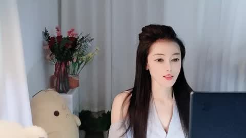 Snapshot of happyflower802318 chatting on May 2026 10:29:01 PM Daisy online show from May 2026 10:29:01 PM
