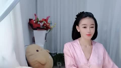 Snapshot of happyflower802318 chatting on May 2026 02:29:02 AM Daisy online show from May 2026 02:29:02 AM