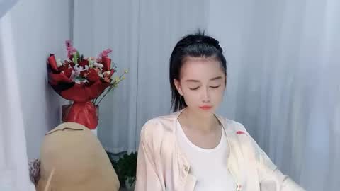 Snapshot of happyflower802318 chatting on May 2026 03:51:02 PM Daisy online show from May 2026 03:51:02 PM