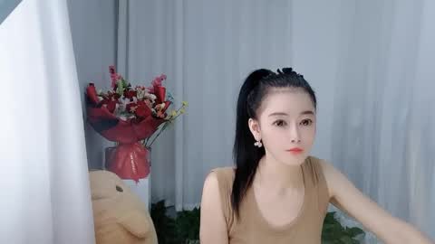 Snapshot of happyflower802318 chatting on May 2026 12:17:02 AM Daisy online show from May 2026 12:17:02 AM