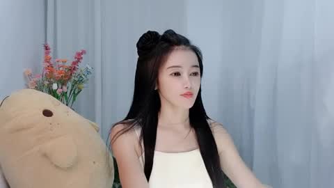 Snapshot of happyflower802318 chatting on June 2026 03:25:02 PM Daisy online show from June 2026 03:25:02 PM