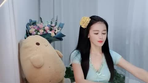 Snapshot of happyflower802318 chatting on June 2026 03:02:01 PM Daisy online show from June 2026 03:02:01 PM