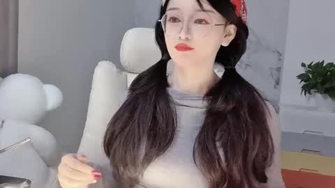 Daisy online show from February 2025 03:39:02 AM