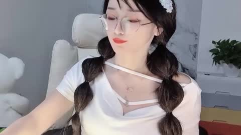 Daisy online show from February 2025 05:07:01 PM