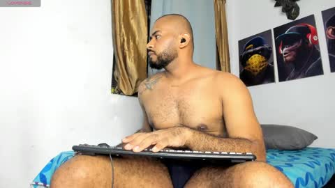 Snapshot of hardboy_latin chatting on May 2026 03:46:01 AM hardboy_latin online show from May 2026 03:46:01 AM
