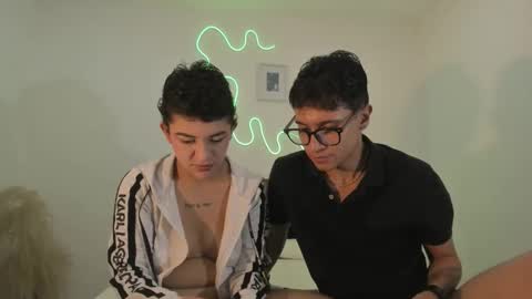 kade and demi independent models online show from March 2026 01:07:02 AM