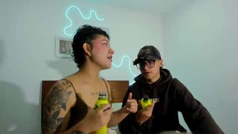 kade and demi independent models online show from April 2026 05:01:02 AM