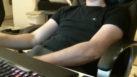 hardfucklover1 online show from December 2025 02:23:02 PM