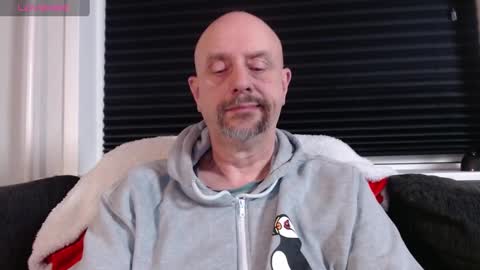 MrLazy online show from January 2025 09:43:02 PM