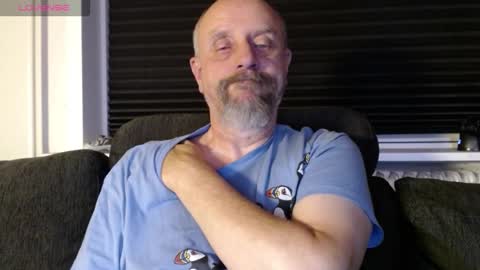 MrLazy online show from September 2025 12:02:02 AM