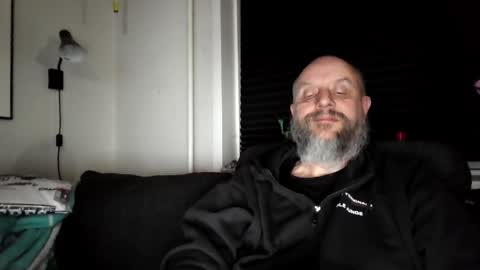 MrLazy online show from April 2026 07:27:01 PM