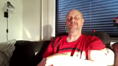 Snapshot of hardmrlazy chatting on May 2026 06:36:02 PM MrLazy online show from May 2026 06:36:02 PM