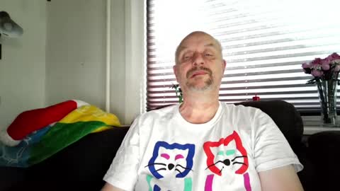 Snapshot of hardmrlazy chatting on June 2026 06:17:02 AM MrLazy online show from June 2026 06:17:02 AM