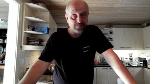 Snapshot of hardmrlazy chatting on June 2026 04:55:01 PM MrLazy online show from June 2026 04:55:01 PM