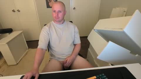 Stand Lee online show from February 2026 08:26:02 PM