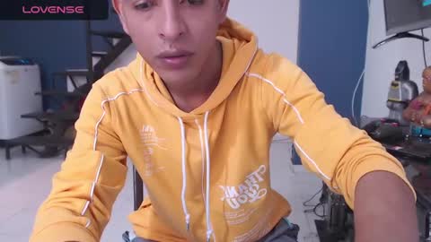 Snapshot of hardsexlove08 chatting on January 2025 05:32:01 PM Andres Dean online show from January 2025 05:32:01 PM