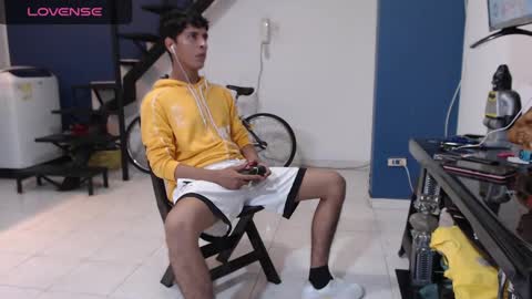 Snapshot of hardsexlove08 chatting on February 2025 03:00:02 AM Andres Dean online show from February 2025 03:00:02 AM