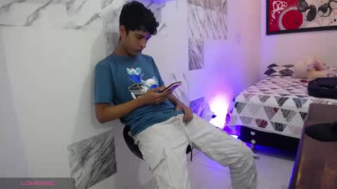 Snapshot of hardsexlove08 chatting on March 2025 08:21:02 PM Andres Dean online show from March 2025 08:21:02 PM
