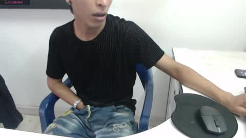 Snapshot of hardsexlove08 chatting on May 2026 09:09:02 PM Andres Dean online show from May 2026 09:09:02 PM