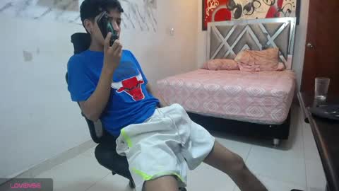 Snapshot of hardsexlove08 chatting on May 2026 09:13:01 PM Andres Dean online show from May 2026 09:13:01 PM