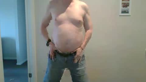 hardyes_indeed online show from November 2025 11:48:01 PM