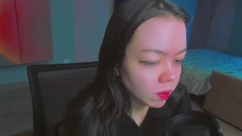 Snapshot of haribo_asmr chatting on December 2024 10:15:02 AM Miss Hari online show from December 2024 10:15:02 AM