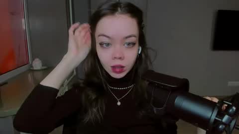 Snapshot of haribo_asmr chatting on February 2025 08:12:02 AM Miss Hari online show from February 2025 08:12:02 AM