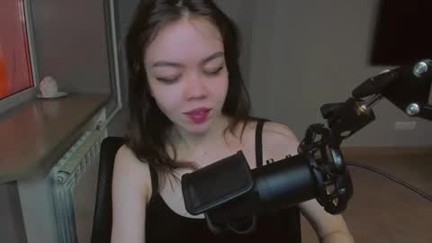 Snapshot of haribo_asmr chatting on February 2025 10:37:02 AM Miss Hari online show from February 2025 10:37:02 AM