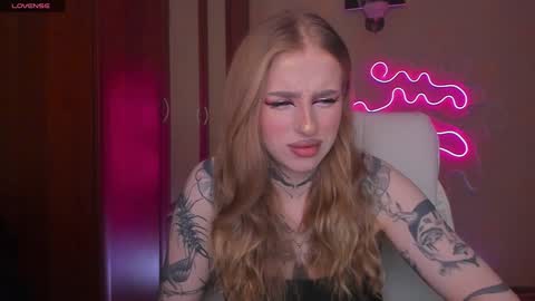 Julia online show from December 2024 05:26:01 AM