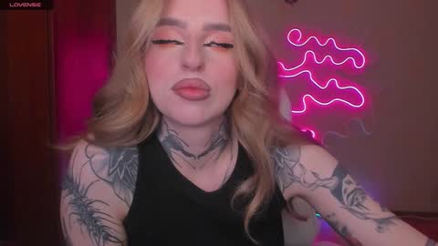 Julia online show from December 2024 05:31:02 AM