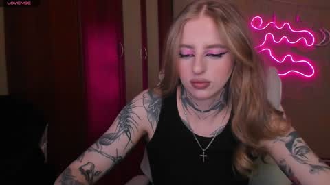 Julia online show from January 2025 05:05:01 AM