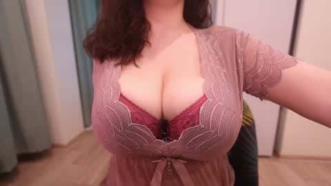 Sophia  online show from January 2026 08:07:01 AM