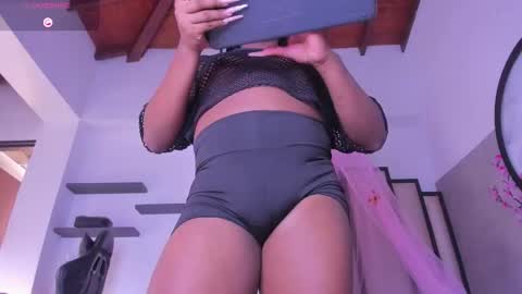 harmony_01 online show from December 2025 08:49:02 PM