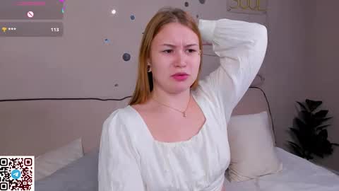 Christine online show from September 2025 12:44:01 AM