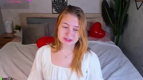Christine online show from September 2025 12:22:02 AM
